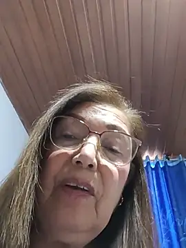 Vicky Rosse online show from July 28, 7:39 pm