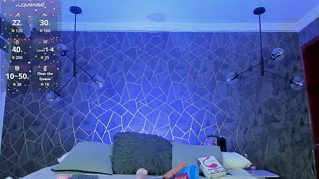 danaythamara1 online show from October 18, 9:27 pm