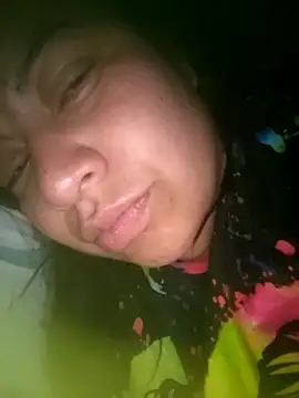 nicolcarrillo online show from April 13, 3:52 am