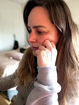 Snapshot of misslulipop chatting on September 19, 9:25 pm misslulipop online show from September 19, 9:25 pm