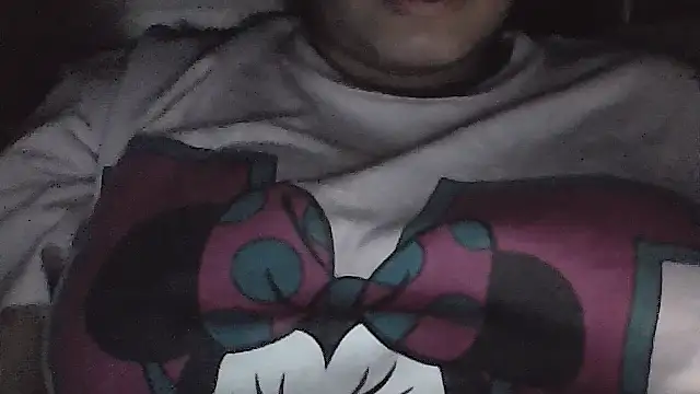 Hilarybunnyy online show from May 31, 4:07 am