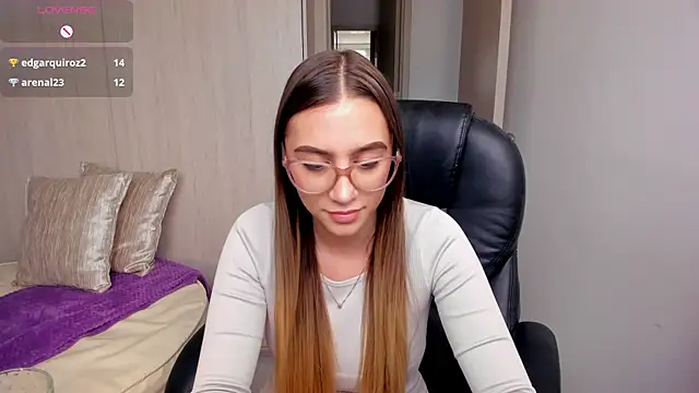 Snapshot of StacyConner chatting on September 17, 8:18 pm StacyConner online show from September 17, 8:18 pm