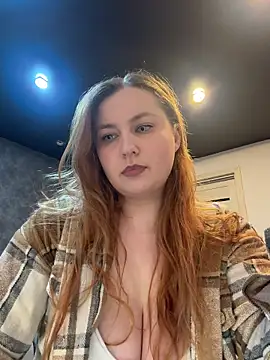 CandyShoopp online show from April 6, 4:41 pm