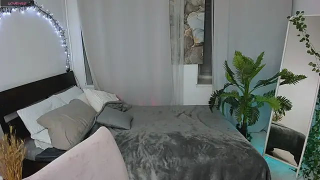 Salme Sweet online show from September 26, 11:23 pm