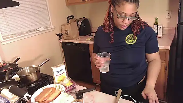 EntitledMistress online show from November 28, 1:19 am