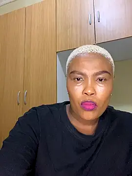 BADFATASS85 online show from December 15, 9:31 pm