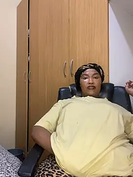 BADFATASS85 online show from June 24, 4:28 pm