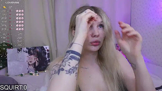 Snapshot of _aleksa_ chatting on September 21, 5:39 am aleksa online show from September 21, 5:39 am