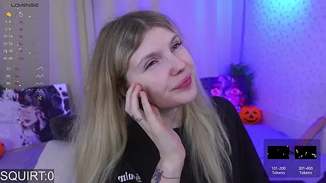 Snapshot of _aleksa_ chatting on October 14, 6:05 am aleksa online show from October 14, 6:05 am