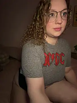 EmmieRae online show from January 18, 6:10 am