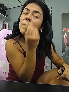 Hannah-grace online show from February 20, 10:17 am