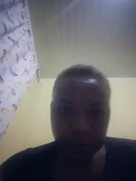 Candylious87 online show from April 10, 8:15 pm