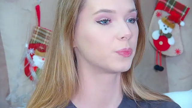 GentleRossi online show from November 28, 3:04 pm