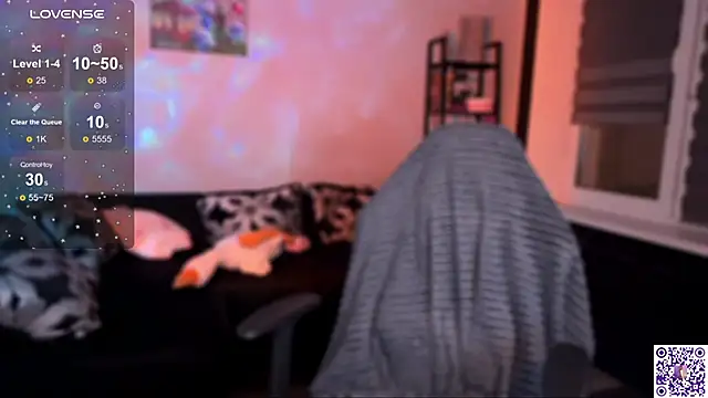 Chanel Gill online show from November 23, 5:58 pm