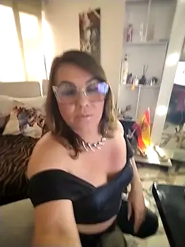 Myrnasexxx online show from October 13, 6:21 pm