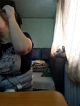 BustyBlond online show from October 18, 6:49 am