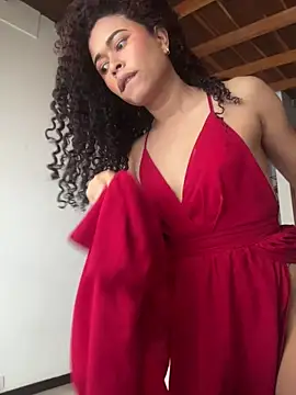 GabriSaenz online show from May 9, 1:35 pm