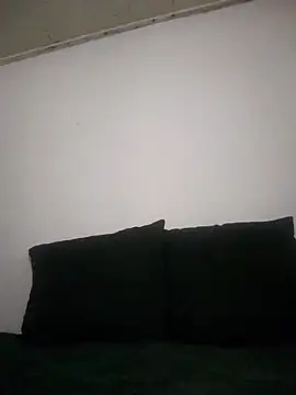 LoveDoves online show from December 1, 5:48 pm