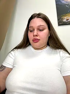 Snapshot of perfect_sweety_girl chatting on September 17, 7:12 pm perfect sweety girl online show from September 17, 7:12 pm