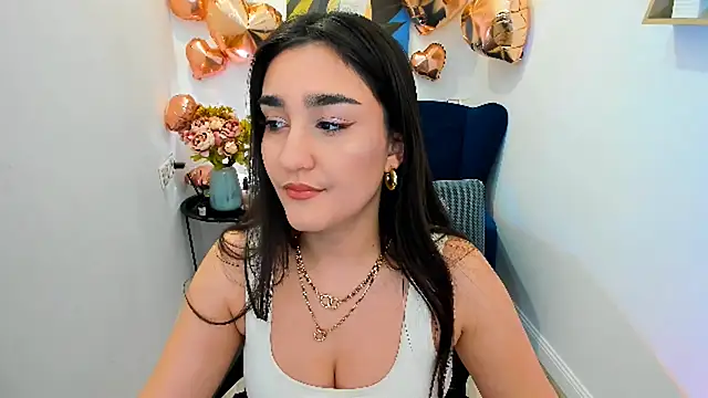 GoldenHeart 1 online show from February 3, 7:18 pm