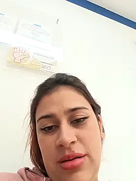 Latina sexy1 online show from September 22, 1:09 pm