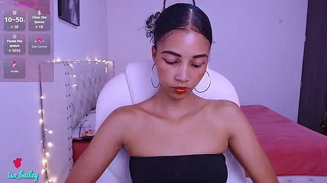 isa-bailey online show from February 23, 7:35 pm