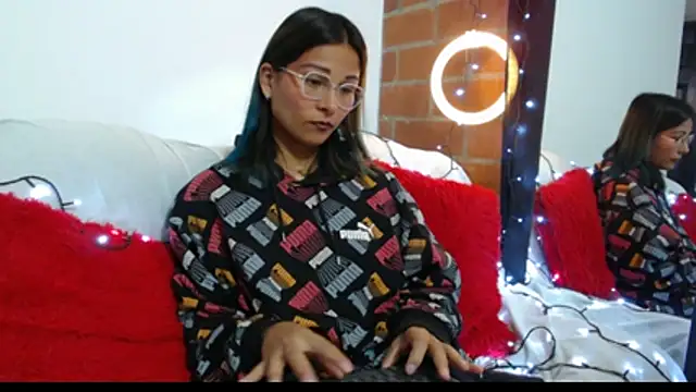Sofynix online show from July 30, 5:03 pm