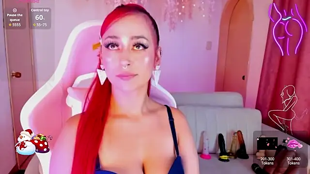 Mia-Bloom online show from November 29, 3:32 am