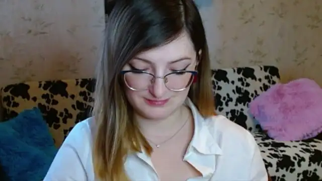 Arielsssplash online show from October 16, 7:11 am