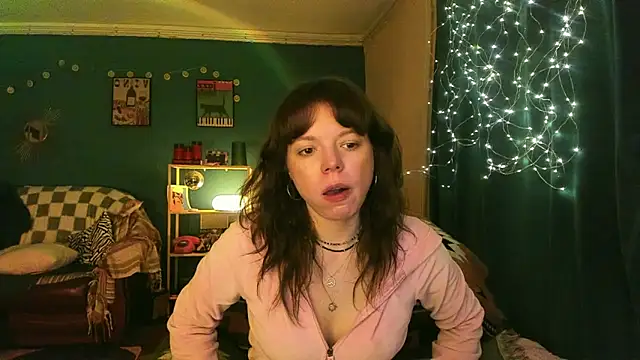 ClancyMorissey online show from March 1, 7:13 pm