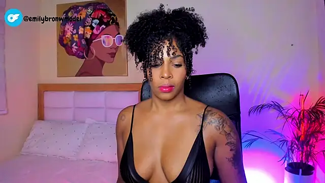 AitanaBrown  online show from May 13, 9:31 pm
