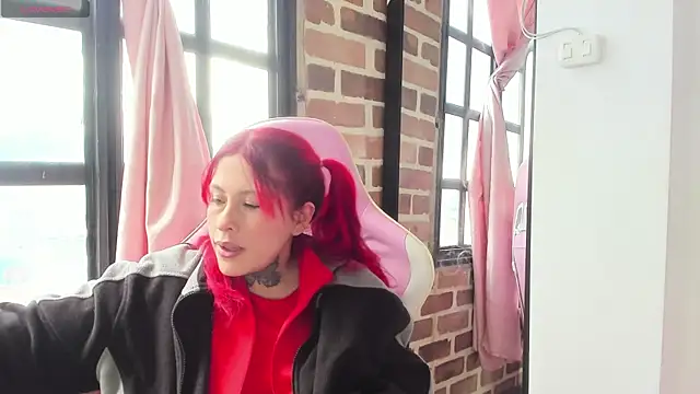 KatherineLans online show from July 22, 2:29 pm