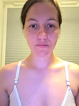 Nicole-Ray online show from July 10, 7:47 pm