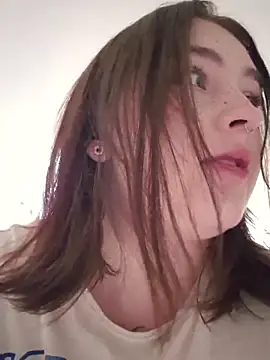 Yammy Yumi online show from November 30, 5:22 am