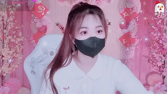 hen237 online show from February 16, 5:24 pm