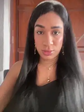 Ashly Miller online show from April 10, 8:15 pm