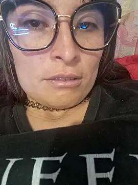 Alexandrasaenz online show from May 31, 5:24 am