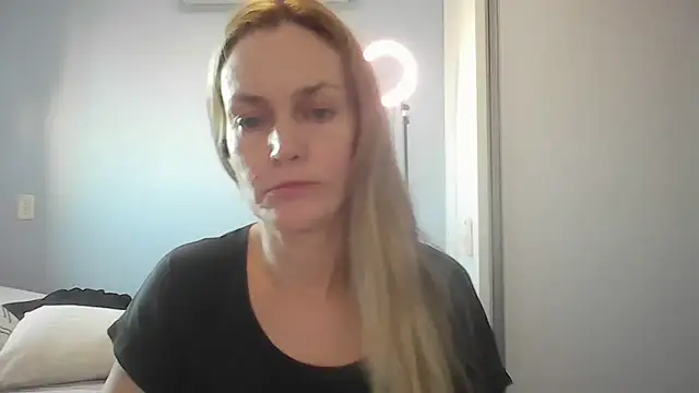 Annylove1 online show from July 2, 10:54 am