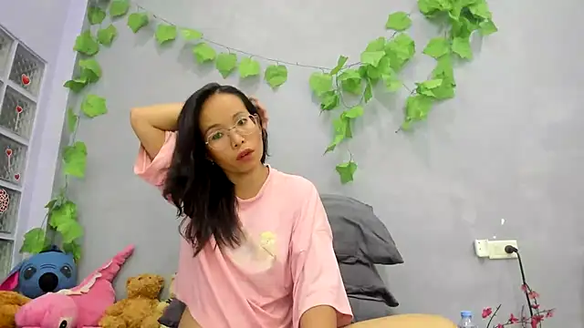 loveley jenny online show from July 2, 4:07 am
