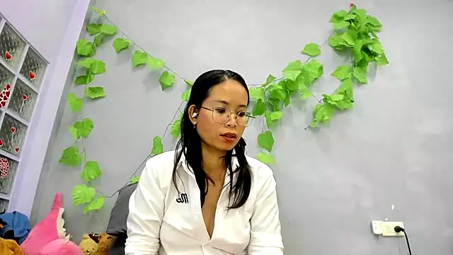 loveley jenny online show from July 11, 6:24 am