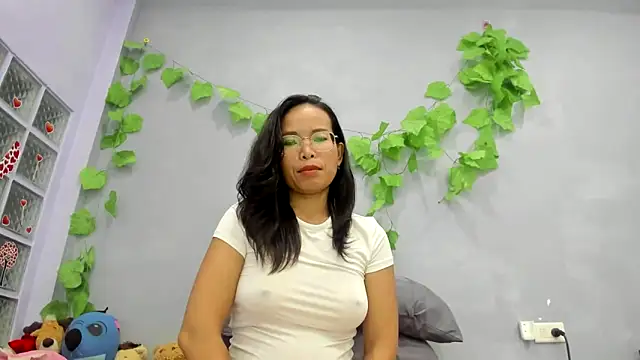 loveley jenny online show from June 9, 4:12 am