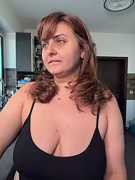 AnneKane online show from June 14, 5:08 am