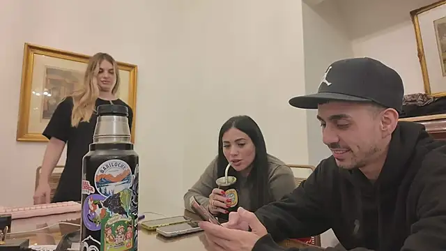 Elnonoykeila77 online show from May 8, 12:47 am