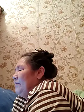 Zulfiya Bruce online show from March 29, 6:29 pm