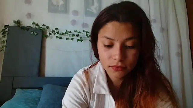 3littleschoolteens online show from March 13, 7:59 pm