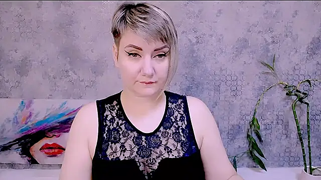 Djullia online show from November 6, 6:52 am