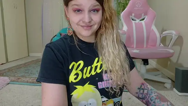 Emihaze online show from March 4, 8:37 pm