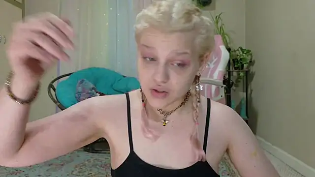 Emihaze online show from June 17, 5:36 pm