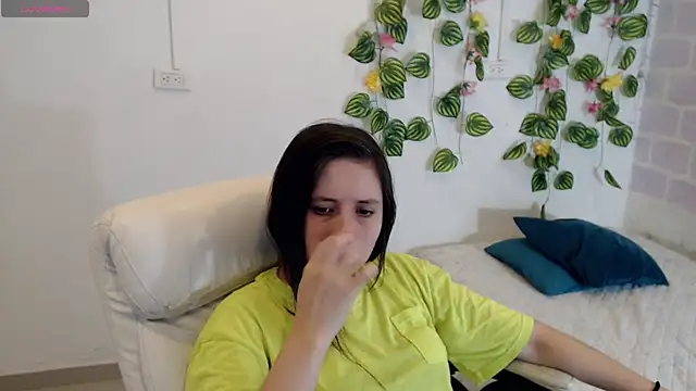 tania sweet   online show from October 6, 4:01 pm