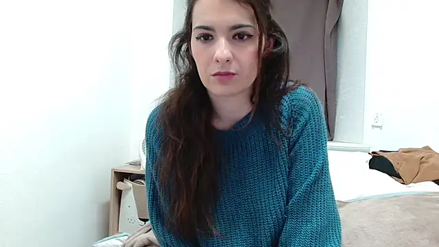 desirmiss1 online show from December 16, 8:09 am